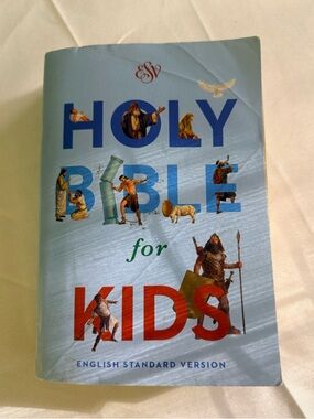 HOLY BIBLE FOR KIDS ENGLISH STANDARD
VERSION